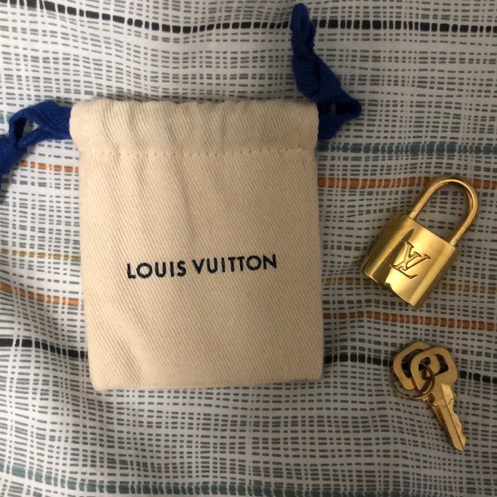 Brand New Louis Vuitton Lock and Key